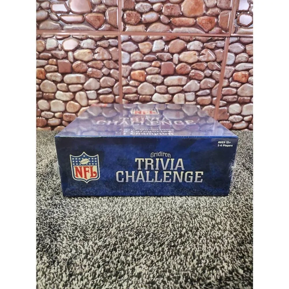 NFL Gridiron Trivia Challenge Game- New in Box #A94